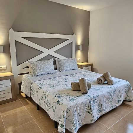 Casa Mari Y Jose Con Grandes Piscinas Y Wifi Gratis Apartment Corralejo Ngoại thất bức ảnh